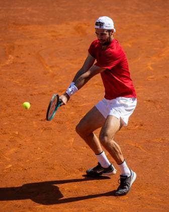 Karen Khachanov of Rusia plays a backhand against Alejandro Davidovich of Spain during their match of day five of the Barcelona Open Banc Sabadell at Real Club De Tenis Barcelona, Spain (Judit Cartiel SPP) Copyright: xJuditxCartiel SPPx spp-en-JuCa-0I9A0587