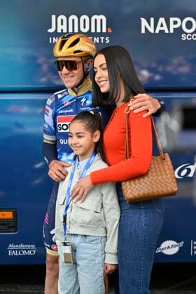 Brabantse Pijl 2025 cycling race OVERIJSE, BELGIUM - APRIL 18 : Evenepoel Remco (BEL) of Soudal - Quick Step and Oumaima Rayane pictured during the 65th edition of the Brabantse Pijl, an UCI individual Road cycling, Rad, Radsport, Strasse race with start in Beersel and finish in Overijse after 162,6 km, organized by Flanders Classics on April 18, 2025 in Overijse, Belgium, 18 04 2025 Overijse Belgium  Copyright: xJanxDexMeuleneirx