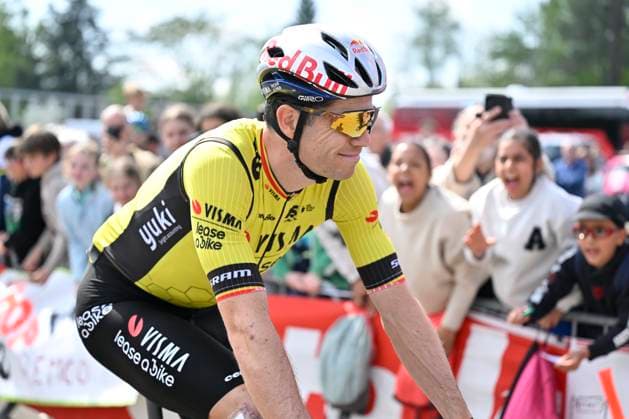 Brabantse Pijl 2025 - Men Elite OVERIJSE, BELGIUM - APRIL 18 : Van Aert Wout (BEL) of Team Visma - Lease a Bike pictured during the 65th edition of the Brabantse Pijl, an UCI individual Road cycling, Rad, Radsport, Strasse race with start in Beersel and finish in Overijse after 162,6 km, organized by Flanders Classics on April 18, 2025 in Overijse, Belgium, 18 04 2025 Overijse Belgium  Copyright: xJanxDexMeuleneirx
