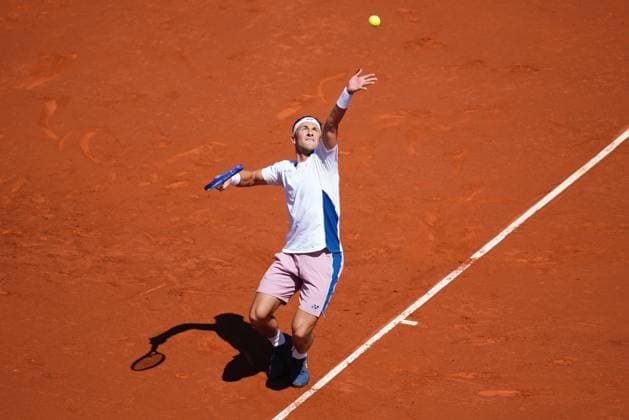 Barcelona, Spain, Barcelona Open Banc Sabadell 2025, ATP, Tennis Herren 500 match, Round of 32 between Stefanos Tsitsipas and Sebastian Korda, Real Club de Tenis Barcelona, Barcelona, Spain, 16 abril 2025 Copyright: xBaguxBlancox xPressinphotox