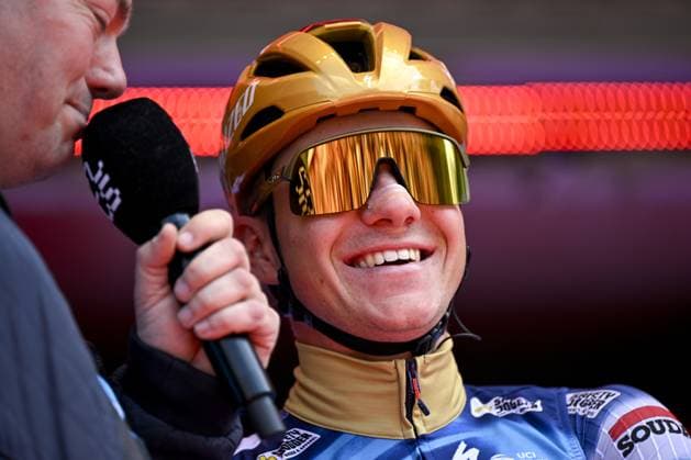 Belgian Remco Evenepoel of Soudal Quick-Step pictured at the start of the men s Brabantse Pijl one day cycling race, 162,5km from Huizingen, Beersel to Overijse on Friday 18 April 2025. TOM GOYVAERTS TomxGoyvaerts  x121141311x