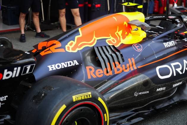 F1 - SAUDI ARABIAN GRAND PRIX 2025 Red Bull Racing RB21, mechanical detail, engine, moteur cover during the Formula 1 STC Saudi Arabian Grand Prix 2025, 5th round of the 2025 FIA Formula One World Championship, WM, Weltmeisterschaft from April 18 to 20, 2025 on the Jeddah Corniche Circuit, in Jeddah, Saudi Arabia - JeddahSaudi Arabia  Copyright: xANTONINxVINCENTx