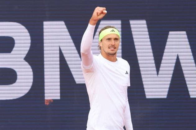 Alexander Zverev GER cheers, cheers, tennis BMW Open by Bitpanda ATP 500 Munich 18 04 2025 PHOTO Mladen Lackovic LakoPress