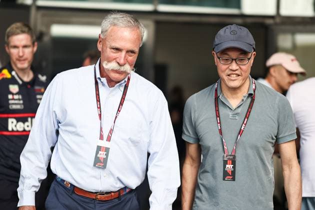 F1 Grand Prix Of Saudi Arabia: Practice Chase Carey, former F1 CEO, walks with Derek Chang, Chairman and CEO of Liberty Media, in the paddock during practice ahead of the F1 Grand Prix of Saudi Arabia at Jeddah Corniche Circuit in Jeddah, Saudi Arabia, on April 18, 2025. Jeddah Mecca Saudi Arabia  Copyright: xPaddockerx originalFilename:paddocker-f1grandp250418_npdb1.jpg