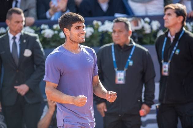 72 Barcelona Open Banc de Sabadell. Conde de Godo Trophy. Real Club de Tenis Barcelona. April 18,2025 72 Barcelona Open Banc de Sabadell. Conde de Godo Trophy. Real Club de Tenis Barcelona. April 18,2025 Carlos Alcaraz celebrates during the quarterfinal match match between Carlos Alcaraz and Alex de Minaur of the ATP, Tennis Herren Barcelona Open Banc de Sabadell tennis tournament Trofeo Conde de Godo played at the Real Club de Tenis Barcelona. April 18, 2025. Barcelona ESP Copyright: xS.xRosx