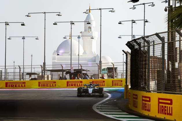 F1 - SAUDI ARABIAN GRAND PRIX 2025 63 RUSSELL George (gbr), Mercedes AMG F1 Team W16, action during the Formula 1 STC Saudi Arabian Grand Prix 2025, 5th round of the 2025 FIA Formula One World Championship, WM, Weltmeisterschaft from April 18 to 20, 2025 on the Jeddah Corniche Circuit, in Jeddah, Saudi Arabia - JeddahSaudi Arabia  Copyright: xFLORENTxGOODENx