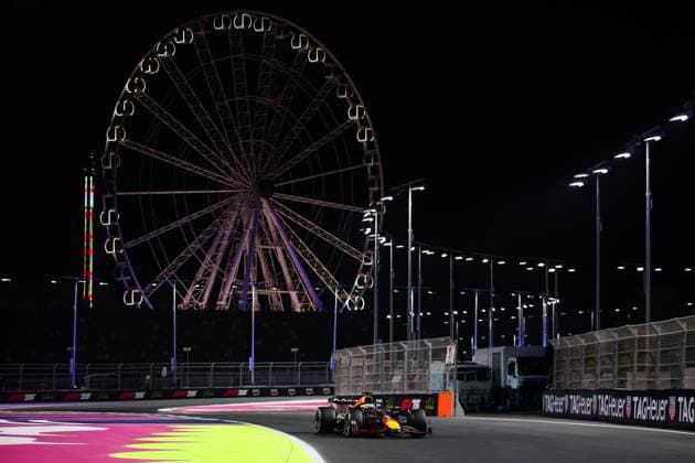 F1 - SAUDI ARABIAN GRAND PRIX 2025 01 VERSTAPPEN Max (nld), Red Bull Racing RB21, action during the Formula 1 STC Saudi Arabian Grand Prix 2025, 5th round of the 2025 FIA Formula One World Championship, WM, Weltmeisterschaft from April 18 to 20, 2025 on the Jeddah Corniche Circuit, in Jeddah, Saudi Arabia - JeddahSaudi Arabia  Copyright: xANTONINxVINCENTx