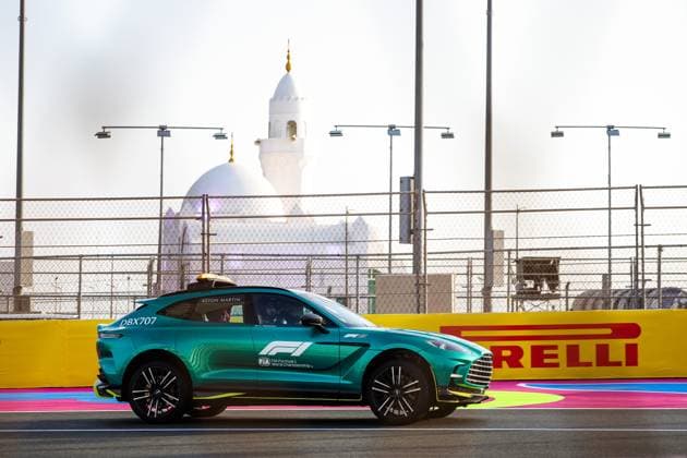 F1 - SAUDI ARABIAN GRAND PRIX 2025 FIA Aston Martin DBX707 Medical Car during the Formula 1 STC Saudi Arabian Grand Prix 2025, 5th round of the 2025 FIA Formula One World Championship, WM, Weltmeisterschaft from April 18 to 20, 2025 on the Jeddah Corniche Circuit, in Jeddah, Saudi Arabia - JeddahSaudi Arabia  Copyright: xFLORENTxGOODENx