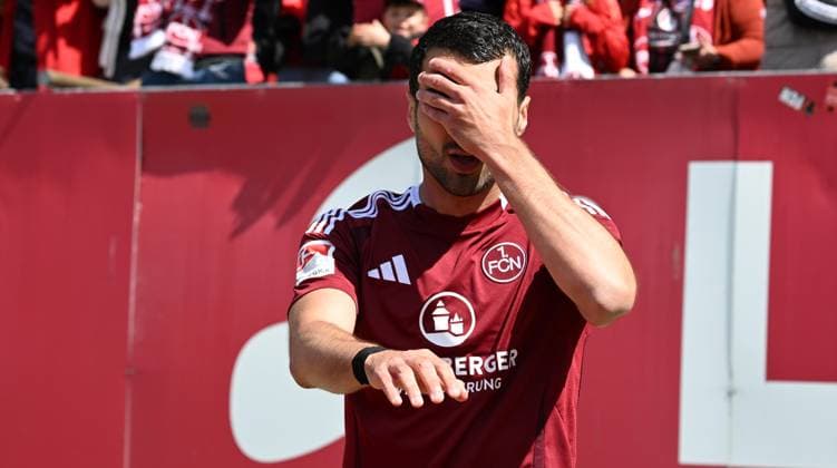 19 04 2024 Soccer Season 2024 2025 2 Soccer Bundesliga 30 Matchday 1 FC Nürnberg FCN Club SC Paderborn 07 SCP Sportfoto Zink xwoxzix DFL regulations prohibit any use of photographs as image sequences and or quasi video only for editorial use Torjubel Jubel nach Treffer Torschuß zum 1 0 durch Mahir Emreli 30, 1 FC Nürnberg FCN