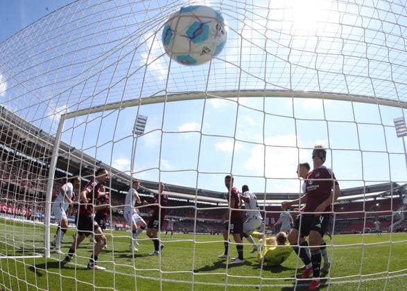 19 04 2024 Soccer Season 2024 2025 2 Soccer Bundesliga 30 Matchday 1 FC Nuremberg FCN Club SC Paderborn 07 SCP Sportfoto Zink DaMa xdaxmax DFL regulations prohibit any use of photographs as image sequences and or quasi video only for editorial use Goal Goal Shot to 1 1 Goalscorer Tjark Scheller 25, SC Paderborn 07 by header