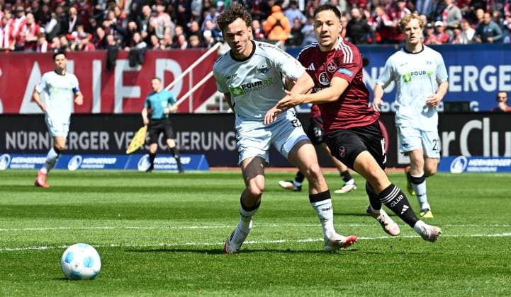 19 04 2024 Soccer Season 2024 2025 2 Soccer Bundesliga 30 Matchday 1 FC Nuremberg FCN Club SC Paderborn 07 SCP Sportfoto Zink xwoxzix DFL regulations prohibit any use of photographs as image sequences and or quasi video only for editorial use Aaron Zehnter 32, SC Paderborn 07 Julian Justvan 10, 1 FC Nuremberg FCN
