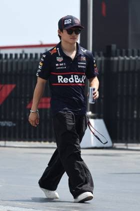 F1 Saudi Arabian Grand Prix 2025 Practice 3 Yuki Tsunoda of Red Bull Racing before third practice ahead of the Formula 1 Saudi Arabian Grand Prix at Jeddah Corniche Circuit in Jeddah, Saudi Arabia on April 19, 2025. Jeddah Saudi Arabia  Copyright: xJakubxPorzyckix originalFilename:porzycki-f1saudia250419_npN3D.jpg