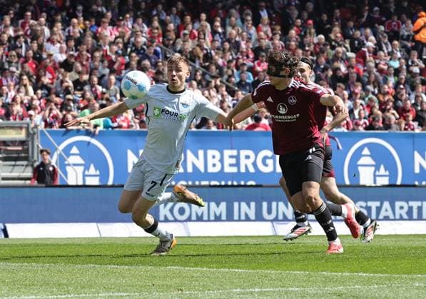 19 04 2024 Soccer Season 2024 2025 2 Soccer Bundesliga 30 Matchday 1 FC Nuremberg FCN Club SC Paderborn 07 SCP Sportfoto Zink DaMa xdaxmax DFL regulations prohibit any use of photographs as image sequences and or quasi video only for editorial use Filip Bilbija 7, SC Paderborn 07 Fabio Gruber 4, 1 FC Nuremberg FCN