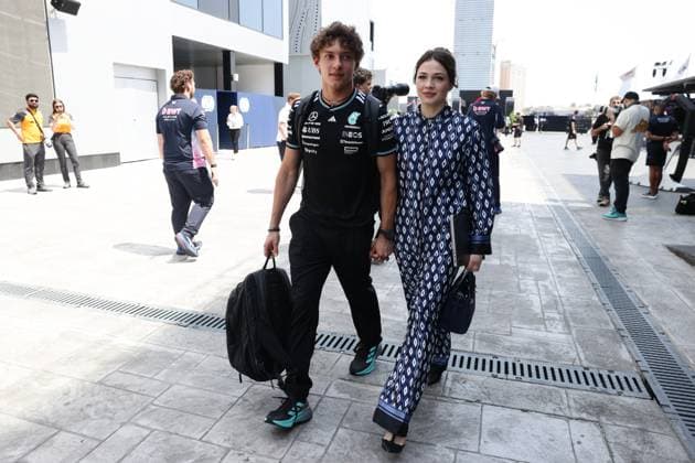 F1 Saudi Arabian Grand Prix 2025 Practice 3 Andrea Kimi Antonelli of Mercedes and Eli Babickova before third practice ahead of the Formula 1 Saudi Arabian Grand Prix at Jeddah Corniche Circuit in Jeddah, Saudi Arabia on April 19, 2025. Jeddah Saudi Arabia  Copyright: xJakubxPorzyckix originalFilename:porzycki-f1saudia250419_npB0m.jpg