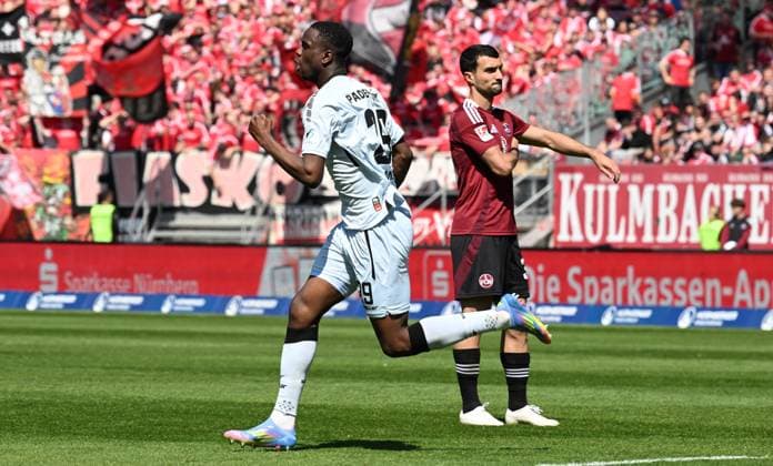 19 04 2024 Soccer Season 2024 2025 2 Soccer Bundesliga 30 Matchday 1 FC Nürnberg FCN Club SC Paderborn 07 SCP Sportfoto Zink xwoxzix DFL regulations prohibit any use of photographs as image sequences and or quasi video only for editorial use Torjubel Jubel nach Treffer Torschuß zum 1 2 durch Ilyas Ansah 29, SC Paderborn 07 Mahir Emreli 30, 1 FC Nürnberg FCN enttäuscht Enttäuschung