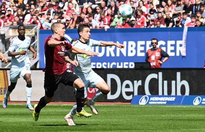 19 04 2024 Soccer Season 2024 2025 2 Soccer Bundesliga 30 Matchday 1 FC Nürnberg FCN Club SC Paderborn 07 SCP Sportfoto Zink xwoxzix DFL regulations prohibit any use of photographs as image sequences and or quasi video only for editorial use Ondrej Karafiat 44, 1 FC Nürnberg FCN Marvin Mehlem 6, SC Paderborn 07