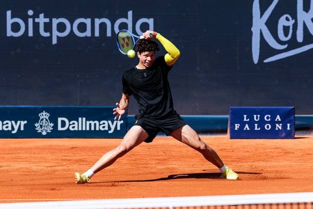 BMW Open Munich ATP 500 19 04 2025 Ben Shelton USA in match against Francisco Cerundolo Argentina Semifinal BMW Open by Bitpanda Munich ATP 500 Day 8, Munich, MTTC Iphitos on 19 04 2025 Copyright: xBEAUTIFULxSPORTS Wunderlx