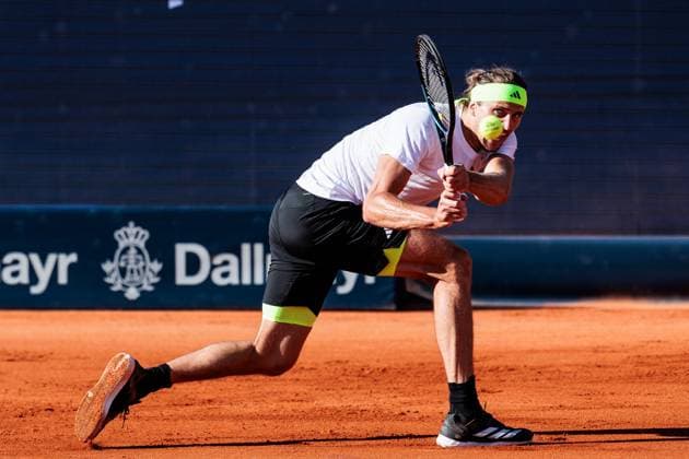 BMW Open Munich ATP 500 19 04 2025 Alexander Zverev Germany in match against Fabian Marozsan Hungary , Semi Final BMW Open by Bitpanda Munich ATP 500 Day 8, Munich, MTTC Iphitos on 19 04 2025 Copyright: xBEAUTIFULxSPORTS Wunderlx