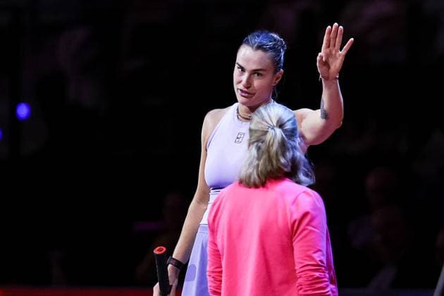 in the picture Aryna Sabalenka complains about an alleged wrong decision Aryna Sabalenka vs Elise Mertens BEL GER, Porsche Tennis Grand Prix GP Stuttgart 2025, WTA500, 19 04 2025 GER, Porsche Tennis Grand Prix GP Stuttgart 2025, WTA500, 19 04 2025 Stuttgart Copyright: xEibner-Pressefoto RogerxBuerkex EP