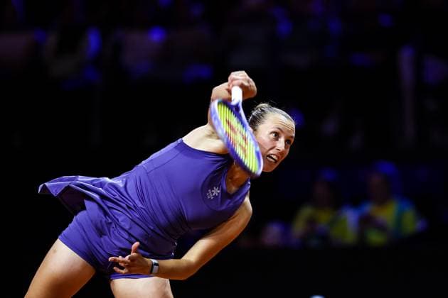 In the picture Elise Mertens Aryna Sabalenka vs Elise Mertens BEL GER, Porsche Tennis Grand Prix GP Stuttgart 2025, WTA500, 19 04 2025 GER, Porsche Tennis Grand Prix GP Stuttgart 2025, WTA500, 19 04 2025 Stuttgart Copyright: xEibner-Pressefoto RogerxBuerkex EP