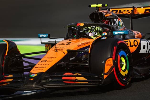 F1 - SAUDI ARABIAN GRAND PRIX 2025 04 NORRIS Lando (gbr), McLaren F1 Team MCL39, action during the Formula 1 STC Saudi Arabian Grand Prix 2025, 5th round of the 2025 FIA Formula One World Championship, WM, Weltmeisterschaft from April 18 to 20, 2025 on the Jeddah Corniche Circuit, in Jeddah, Saudi Arabia - JeddahSaudi Arabia  Copyright: xANTONINxVINCENTx