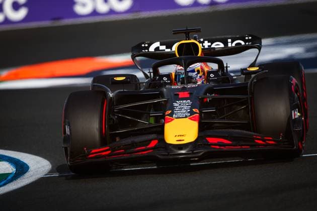 F1 - SAUDI ARABIAN GRAND PRIX 2025 01 VERSTAPPEN Max (nld), Red Bull Racing RB21, action during the Formula 1 STC Saudi Arabian Grand Prix 2025, 5th round of the 2025 FIA Formula One World Championship, WM, Weltmeisterschaft from April 18 to 20, 2025 on the Jeddah Corniche Circuit, in Jeddah, Saudi Arabia - JeddahSaudi Arabia  Copyright: xANTONINxVINCENTx