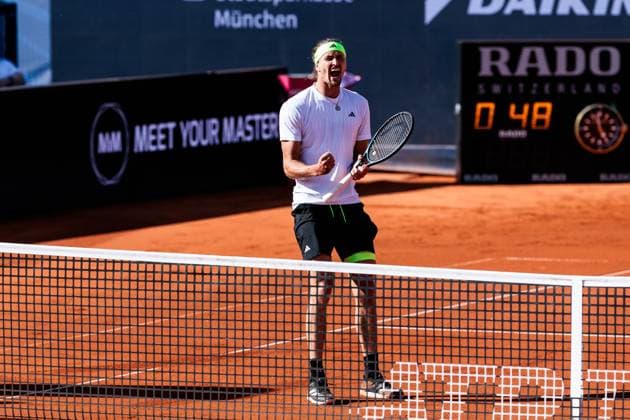 BMW Open Munich ATP 500 19 04 2025 Alexander Zverev Germany cheers in his match against Fabian Marozsan Hungary , Semifinal BMW Open by Bitpanda Munich ATP 500 Day 8, Munich, MTTC Iphitos on 19 04 2025 Copyright: xBEAUTIFULxSPORTS Wunderlx