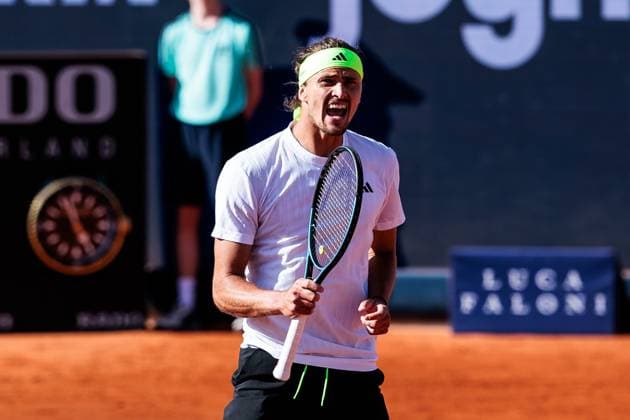 BMW Open Munich ATP 500 19 04 2025 Alexander Zverev Germany cheers in his match against Fabian Marozsan Hungary , Semifinal BMW Open by Bitpanda Munich ATP 500 Day 8, Munich, MTTC Iphitos on 19 04 2025 Copyright: xBEAUTIFULxSPORTS Wunderlx