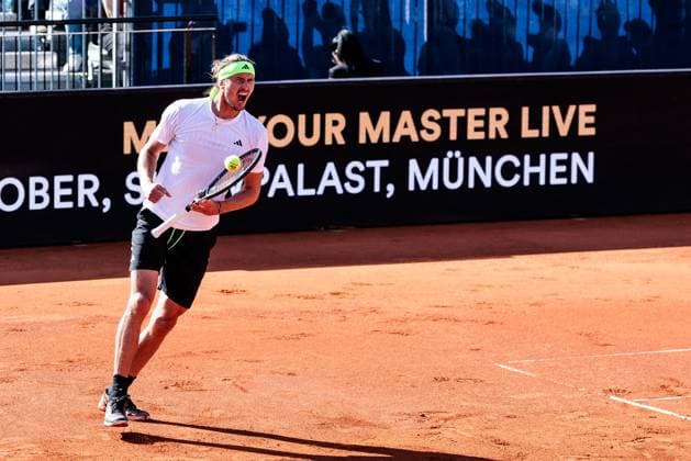 BMW Open Munich ATP 500 19 04 2025 Alexander Zverev Germany cheers in his match against Fabian Marozsan Hungary , Semifinal BMW Open by Bitpanda Munich ATP 500 Day 8, Munich, MTTC Iphitos on 19 04 2025 Copyright: xBEAUTIFULxSPORTS Wunderlx