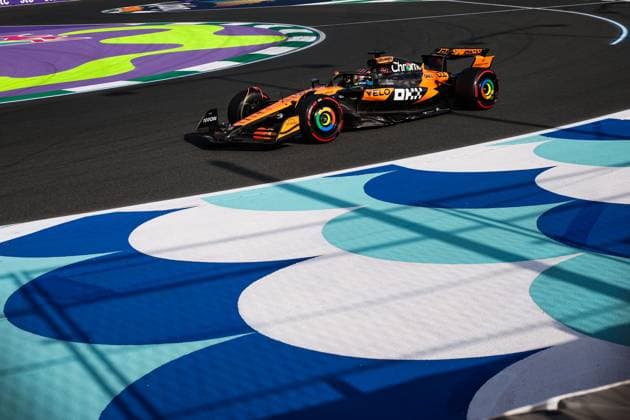 F1 - SAUDI ARABIAN GRAND PRIX 2025 81 PIASTRI Oscar (aus), McLaren F1 Team MCL39, action during the Formula 1 STC Saudi Arabian Grand Prix 2025, 5th round of the 2025 FIA Formula One World Championship, WM, Weltmeisterschaft from April 18 to 20, 2025 on the Jeddah Corniche Circuit, in Jeddah, Saudi Arabia - JeddahSaudi Arabia  Copyright: xFLORENTxGOODENx
