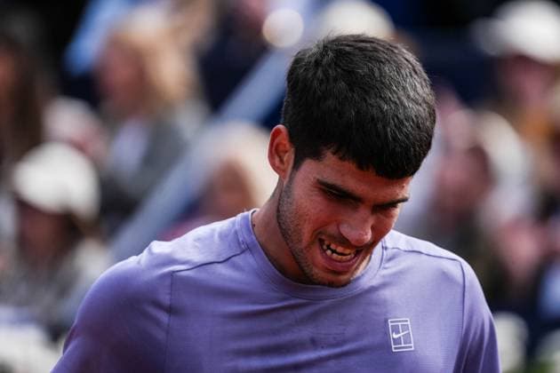 April 19, 2025, Barcelona, Barcelona, Spain: Carlos Alcaraz of Spain during the semifinals between Arthur Fils of France on Barcelona Open Banc Sabadell Trofeo Conde de Godo on April 19, 2025 in Barcelona, Spain. Barcelona Spain - ZUMAs316 20250419_znp_s316_068 Copyright: xMartixSeguraxRamonedax