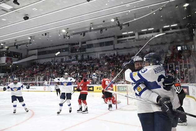 Finland s Michelle Karvinen (R) celebrates her opening 0-1 goal behind Canada s goalkeeper Ann-Renee Desbiens with team mate Noora Tulus (40) during the IIHF Women s Ice hockey, Eishockey World Championship, WM, Weltmeisterschaft semifinal match between Canada and Finland in Ceske Budejovice, Czechia, on April 19, 2025. Ceske Budejovice Czechia LKFTJK20250419201642AEQU  Copyright: xEmmixKorhonenx LKFTJK20250419201642AEQU