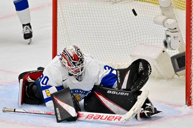 Goalkeeper Emilia Kyrkko of Finland gives up second goal during the Ice hockey, Eishockey IIHF WomenÂ s World Championship, WM, Weltmeisterschaft semifinal match Canada vs Finland, Ceske Budejovice, Czech Republic, April 19, 2025. (CTKxPhoto VaclavxPancer) CTKPhotoP2025041905205  CTKPhotoP2025041905205