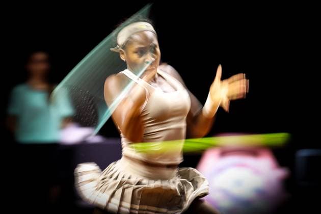 In the picture Coco Gauff Coco Gauff USA vs Jasmine Paolini ITA GER, Porsche Tennis Grand Prix GP Stuttgart 2025, WTA500, 19 04 2025 GER, Porsche Tennis Grand Prix GP Stuttgart 2025, WTA500, 19 04 2025 Stuttgart Copyright: xEibner-Pressefoto RogerxBuerkex EP