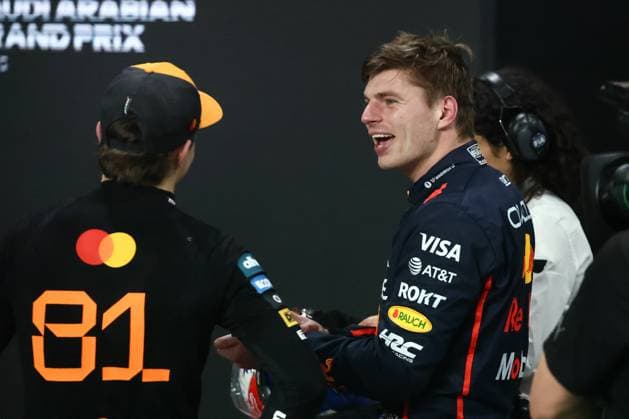 F1 Saudi Arabian Grand Prix 2025 Qualifying Oscar Piastri of McLaren and Max Verstappen of Red Bull Racing after qualifying ahead of the Formula 1 Saudi Arabian Grand Prix at Jeddah Corniche Circuit in Jeddah, Saudi Arabia on April 19, 2025. Jeddah Saudi Arabia  Copyright: xJakubxPorzyckix originalFilename:porzycki-f1saudia250419_npmqU.jpg