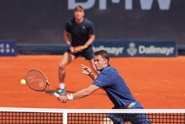 Andre Goransson, Sem Verbeek light blue , Men Doubles, Men s Doubles Tennis BMW Open 2025 ATP MTTC Iphitos Munich Germany April 20, 2025 Copyright: xJuergenxHasenkopfx
