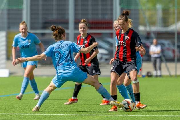Ingolstadt, Germany 20 April 2025 2 BL Women 2024 2025 FC Ingolstadt 04 vs VfL Bochum In the picture from left in the duel Alina Angerer Bochum and Emma Kusch FCI MTV Stadion Bayern Copyright: xFotostandx xSchäferx
