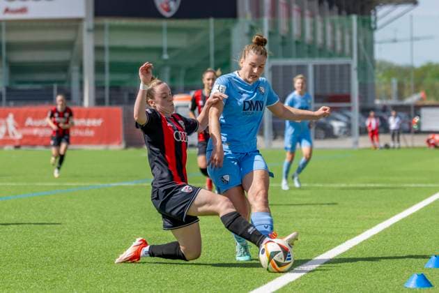 Ingolstadt, Germany 20 April 2025 2 BL Women 2024 2025 FC Ingolstadt 04 vs VfL Bochum In the picture from left in a duel Ivana Slipcevic FCI and Mara Wilhelm Bochum MTV Stadion Bayern Copyright: xFotostandx xSchäferx