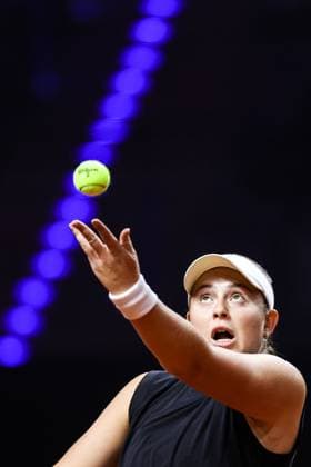In the picture Jelena Ostapenko semi-final Ekaterina Alexandrova vs Jelena Ostapenko LAT GER, Porsche Tennis Grand Prix GP Stuttgart 2025, WTA500, 20 04 2025 GER, Porsche Tennis Grand Prix GP Stuttgart 2025, WTA500, 20 04 2025 Stuttgart Copyright: xEibner-Pressefoto RogerxBuerkex EP