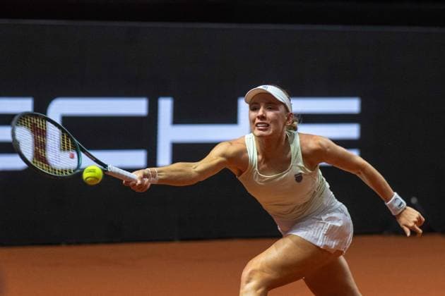 Ekaterina Alexandrova xettx, Germany, Stuttgart, 20 04 2025, Tennis, Porsche Tennis Grand Prix, 2025, Semifinal, E Alexandrova J Ostapenko, Porsche Arena Photo A2 Bildagentur Peter Hartenfelser