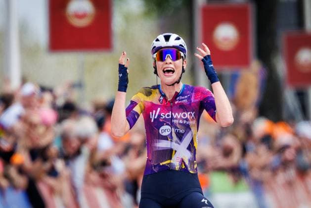 Mischa Bredewold wins Ladies edition during the Amstel Gold Race Maastricht to Valkenburg in BERG EN TERBLIJT, Netherlands on April 20, 2025, photo by Jules van Iperen EYE4images DeFodi Images