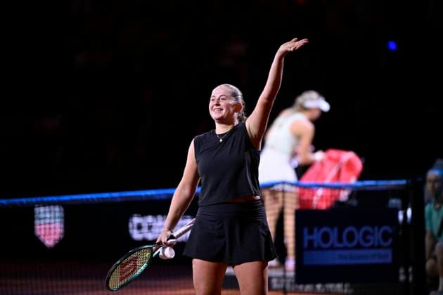Jelena Ostapenko LAT jubilation, joy, emotion, emotional, cheers, happiness, happy, after winning the match and reaching the final Tennis Ladies Porsche Cup Porsche Tennis Grand Prix GP Stuttgart 2025 Porsche Arena 20 04 2024 DFL REGULATIONS PROHIBIT ANY USE OF PHOTOGRAPHS AS IMAGE SEQUENCES AND OR QUASI VIDEO Tennis Ladies Porsche Cup Porsche Tennis Grand Prix GP Stuttgart 2025