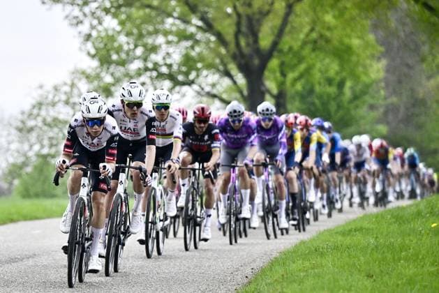 Austrian Felix Grossschartner of UAE Team Emirates pictured in action during the men elite Amstel Gold Race one day cycling race, 255,9 km from Maastricht to Valkenburg, The Netherlands, Sunday 20 April 2025. DIRKxWAEM  x121313018x