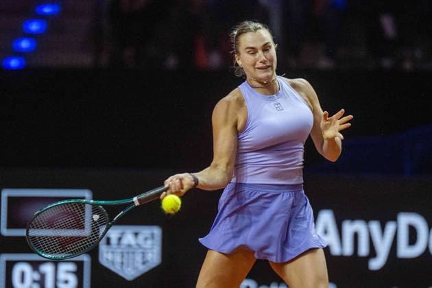 Aryna Sablenka xettx, Germany, Stuttgart, 20 04 2025, Tennis, Porsche Tennis Grand Prix, 2025, Semifinal, A Sabalenka J Paolini ITA , Porsche Arena Photo A2 Bildagentur Peter Hartenfelser