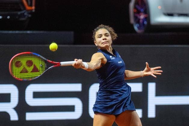 Jasmin Paolini ITA xettx, Germany, Stuttgart, 20 04 2025, Tennis, Porsche Tennis Grand Prix, 2025, Semifinal, A Sabalenka J Paolini ITA , Porsche Arena Foto A2 Bildagentur Peter Hartenfelser