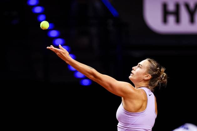 In the picture Aryna Sabalenka semi-final Aryna Sabalenka vs Jasmine Paolini ITA GER, Porsche Tennis Grand Prix GP Stuttgart 2025, WTA500, 20 04 2025 GER, Porsche Tennis Grand Prix GP Stuttgart 2025, WTA500, 20 04 2025 Stuttgart Copyright: xEibner-Pressefoto RogerxBuerkex EP