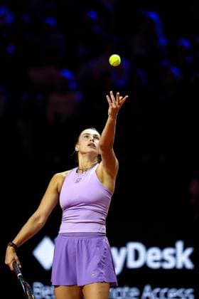 In the picture Aryna Sabalenka semi-final Aryna Sabalenka vs Jasmine Paolini ITA GER, Porsche Tennis Grand Prix GP Stuttgart 2025, WTA500, 20 04 2025 GER, Porsche Tennis Grand Prix GP Stuttgart 2025, WTA500, 20 04 2025 Stuttgart Copyright: xEibner-Pressefoto RogerxBuerkex EP
