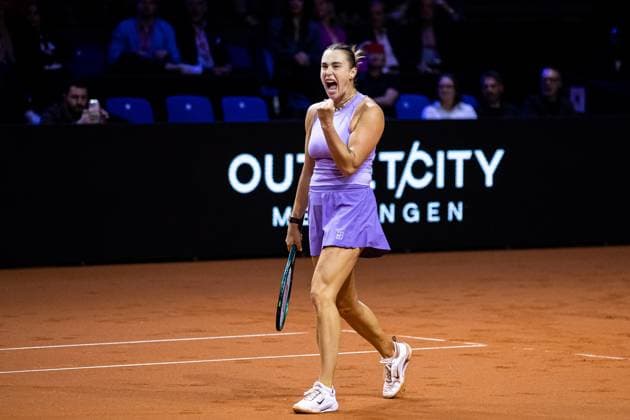 In the picture Aryna Sabalenka with victory fist and victory cry Aryna Sabalenka defeats Jasmine Paolini Semifinal Aryna Sabalenka vs Jasmine Paolini ITA GER, Porsche Tennis Grand Prix GP Stuttgart 2025, WTA500, 20 04 2025 GER, Porsche Tennis Grand Prix GP Stuttgart 2025, WTA500, 20 04 2025 Stuttgart Copyright: xEibner-Pressefoto RogerxBuerkex EP