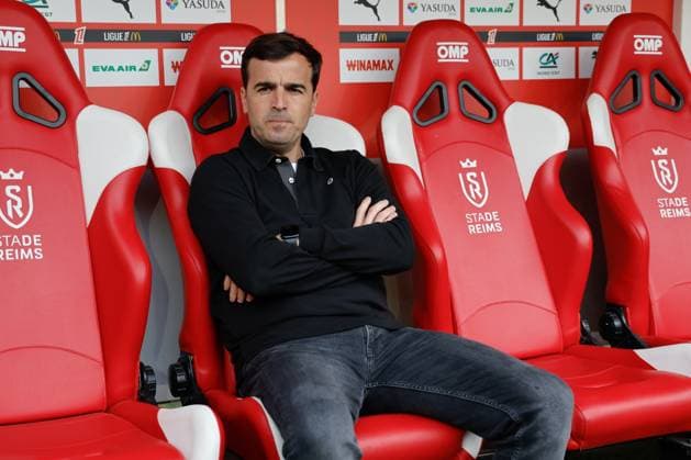 Stade de Reims v Toulouse FC - Ligue 1 MCDonald s 2024 2025 Carles MARTINEZ NOVELL (Entraineur Toulouse TFC) during the Ligue 1 MCDonald s match between Reims and Toulouse on April 20, 2025 at Stade Auguste Delaune in Reims, France. Reims France  Copyright: xFEPx 776311276