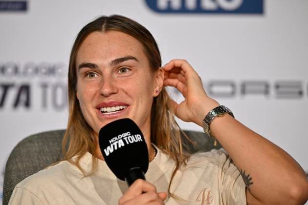 Aryna Sabalenka BLR Portrait Press Conference PK in Interview Microphone Micro Logo WTA Tennis Ladies Porsche Cup Porsche Tennis Grand Prix GP Stuttgart 2025 Porsche Arena 20 04 2024 DFL REGULATIONS PROHIBIT ANY USE OF PHOTOGRAPHS AS IMAGE SEQUENCES AND OR QUASI VIDEO Tennis Ladies Porsche Cup Porsche Tennis Grand Prix GP Stuttgart 2025